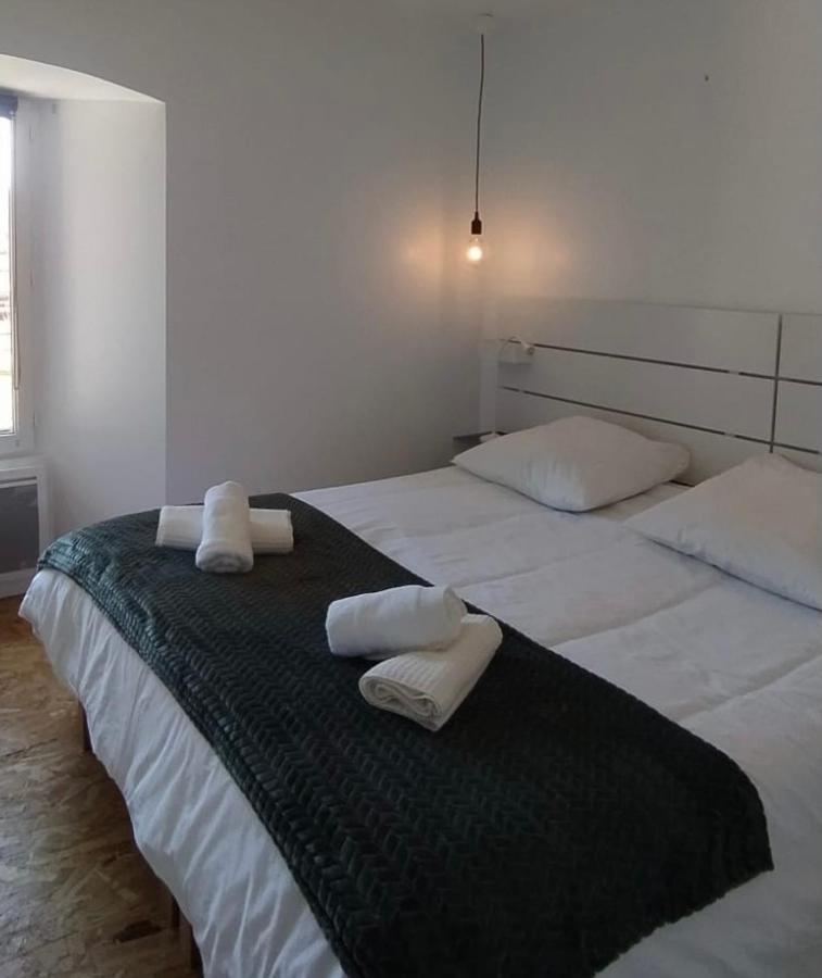 L'Audacieuse, Maison Atypique โอบุสซง ภายนอก รูปภาพ